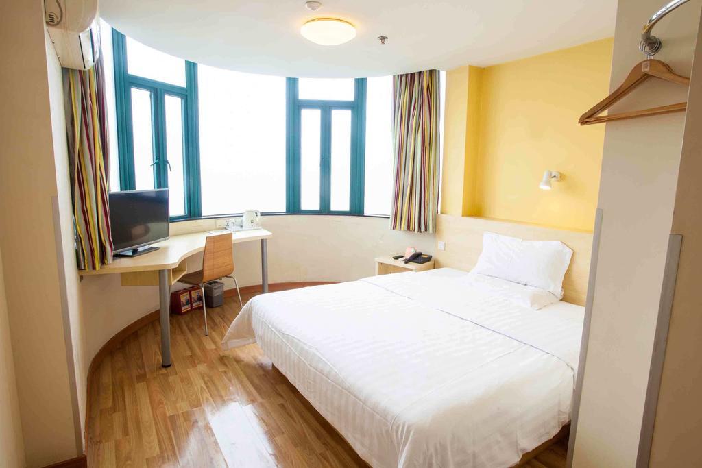 7Days Inn Luoyang Longmen Avenue Normal College Habitación foto